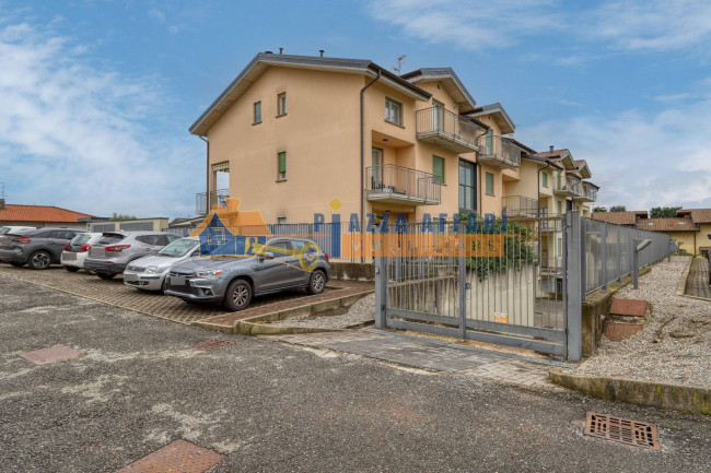 Appartamento in vendita a Carnago