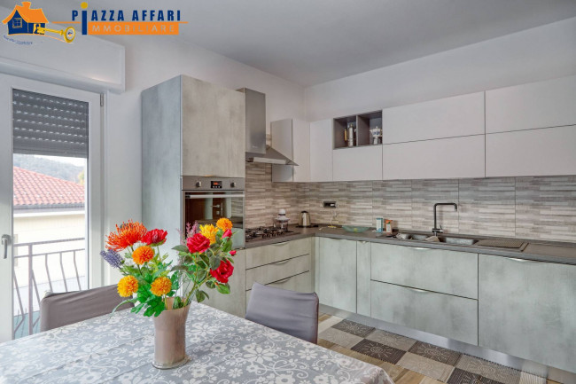 Casa singola in vendita a Luino