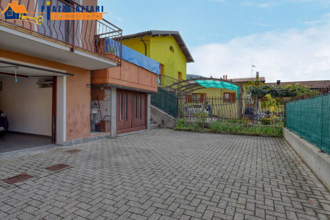 Casa singola in vendita a Luino