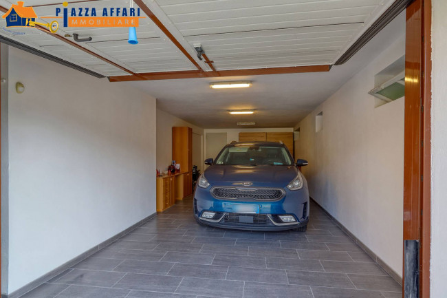 Casa singola in vendita a Luino