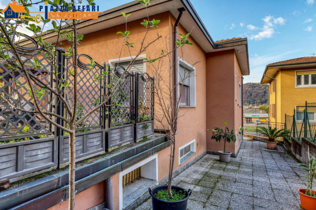 Casa singola in vendita a Luino