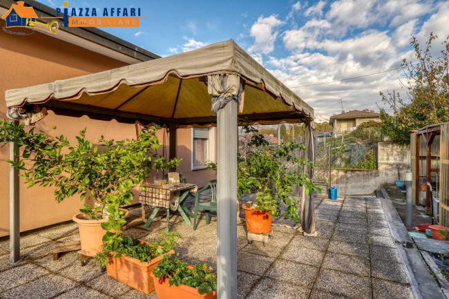 Casa singola in vendita a Luino