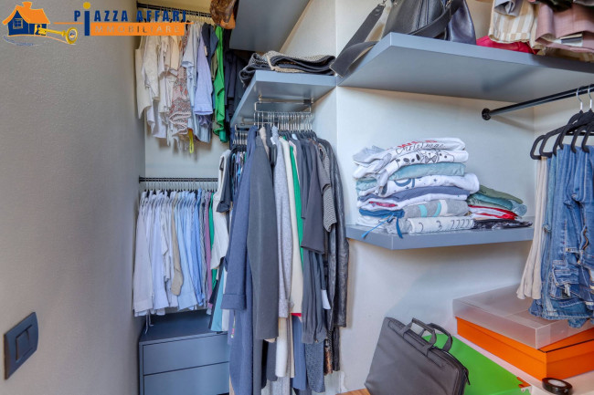 Villa in vendita a Cadegliano-Viconago