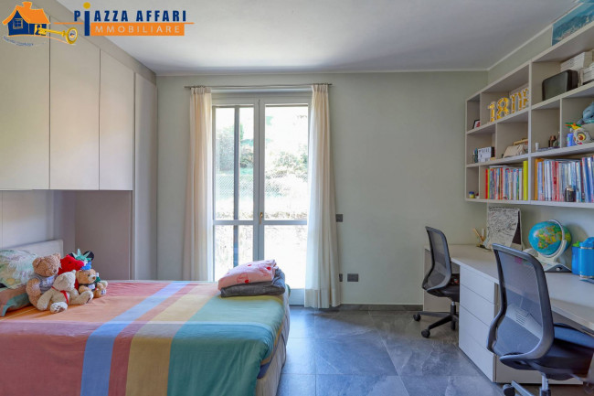 Villa in vendita a Cadegliano-Viconago