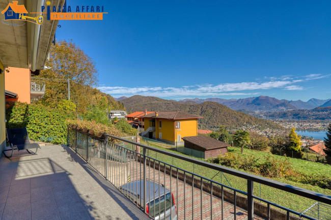 Villa in vendita a Cadegliano-Viconago