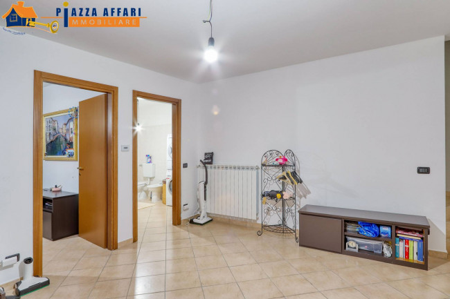 Villa in vendita a Cadegliano-Viconago