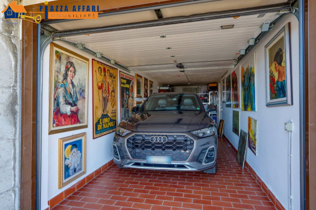 Villa in vendita a Cadegliano-Viconago