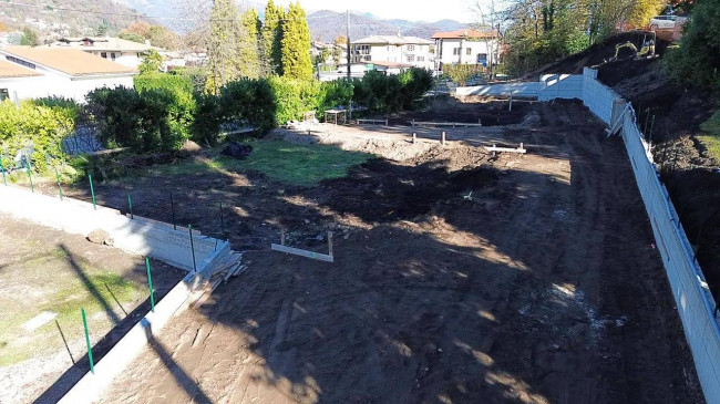 Casa singola in vendita a Marchirolo