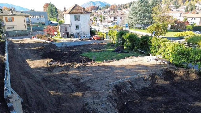 Casa singola in vendita a Marchirolo