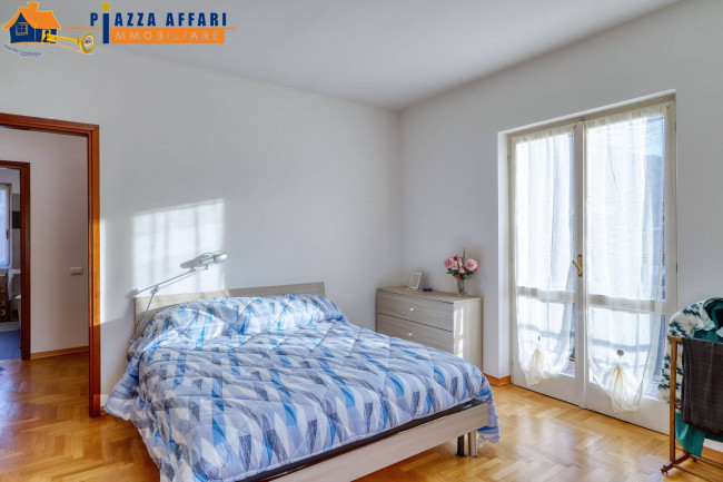 Appartamento in vendita a Marchirolo