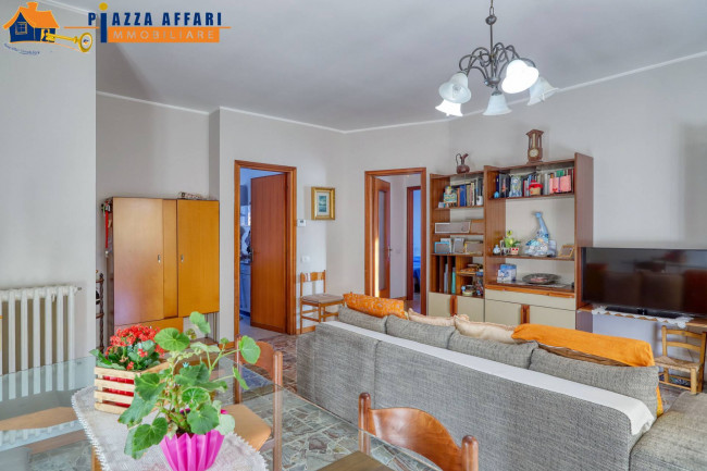 Appartamento in vendita a Marchirolo