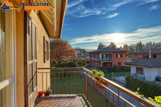 Appartamento in vendita a Marchirolo