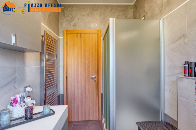 Appartamento in vendita a Marchirolo