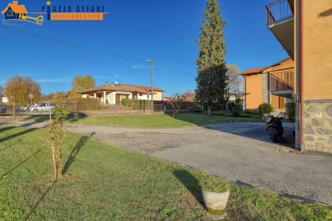 Appartamento in vendita a Marchirolo