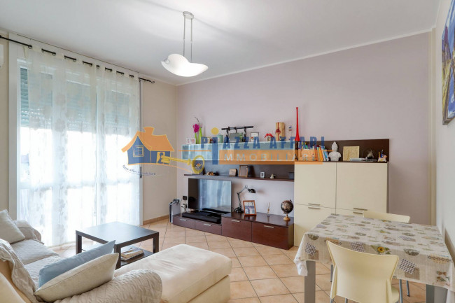 Appartamento in vendita a Oggiona con Santo Stefano