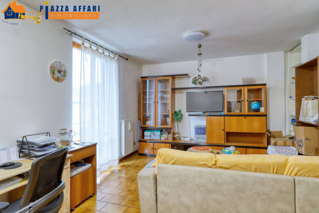 Appartamento in vendita a Marchirolo