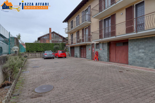 Appartamento in vendita a Marchirolo