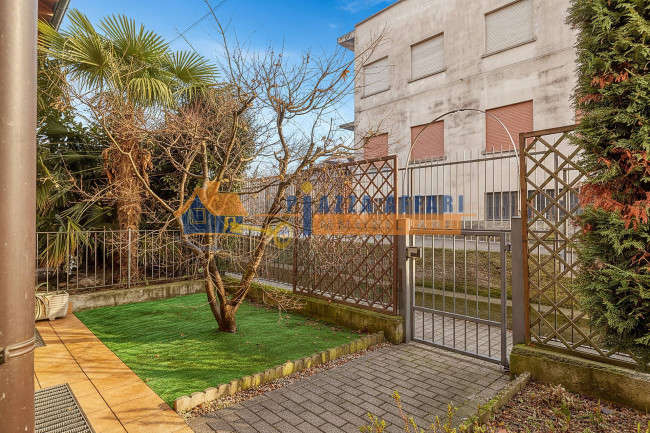 Villette a schiera in vendita a Solbiate Arno