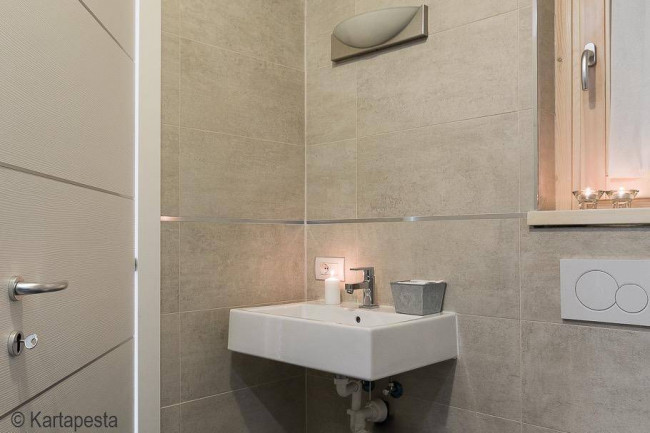 Appartamento in vendita a Lavena Ponte Tresa