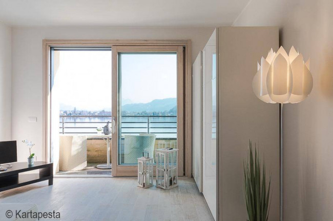 Appartamento in vendita a Lavena Ponte Tresa