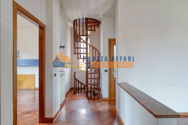 Villa in vendita a Albizzate