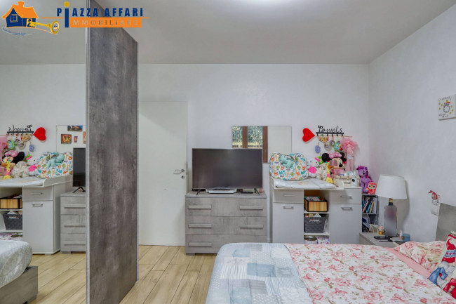 Appartamento in vendita a Lavena Ponte Tresa