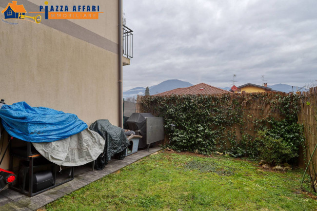 Appartamento in vendita a Lavena Ponte Tresa