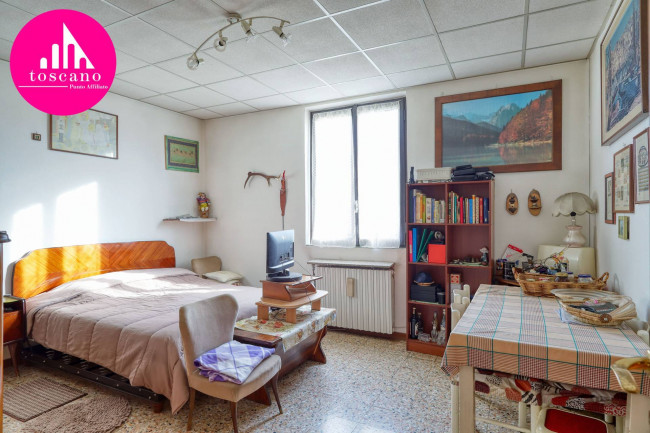 Porzione di Casa Terra / Cielo in vendita a Bisuschio