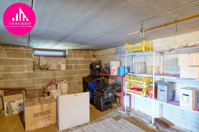 Porzione di Casa Terra / Cielo in vendita a Bisuschio