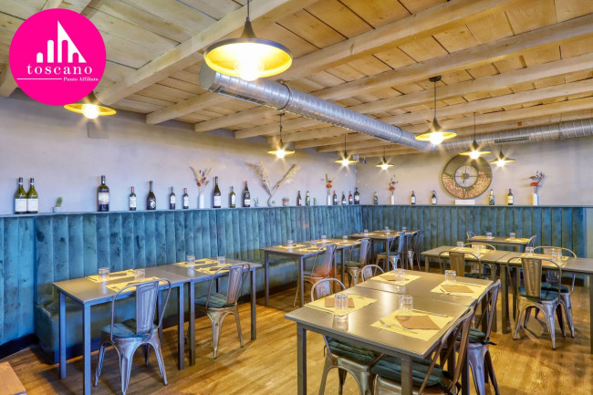 Attività commerciale in vendita a Luino