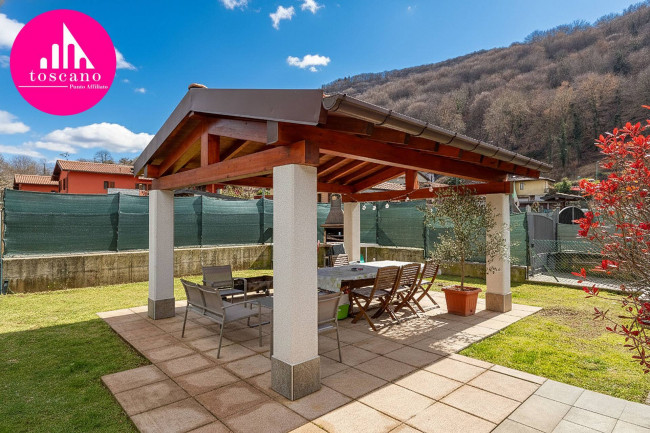 Villa in vendita a Cadegliano-Viconago