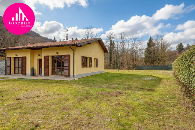 Villa in vendita a Cadegliano-Viconago