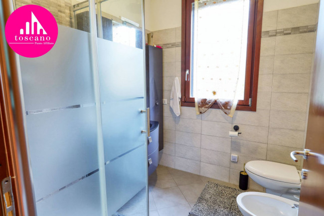 Villa in vendita a Cadegliano-Viconago