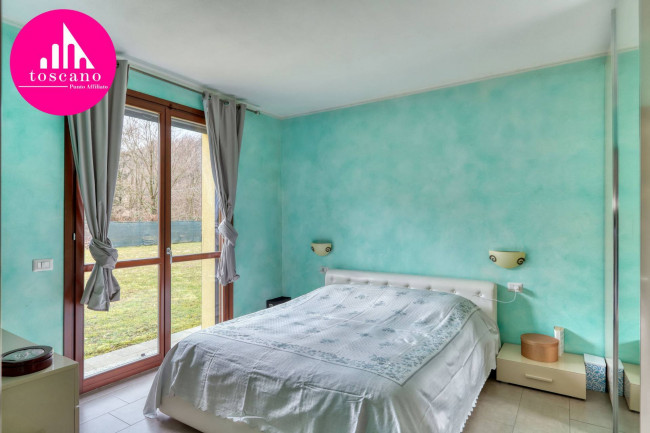 Villa in vendita a Cadegliano-Viconago