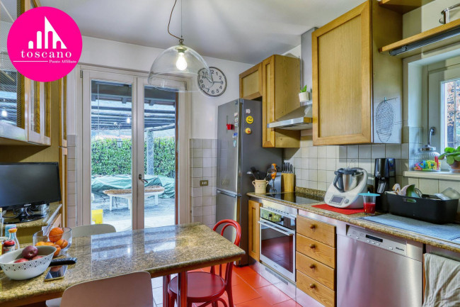 Villa in vendita a Besano