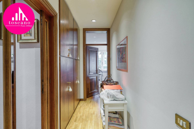 Villa in vendita a Besano