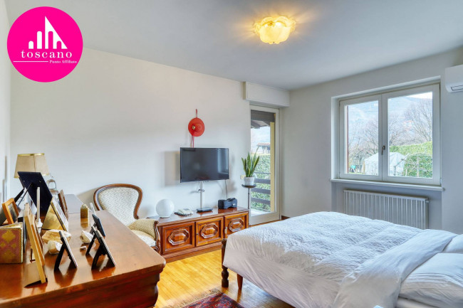 Villa in vendita a Besano