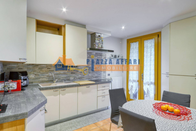 Villette a schiera in vendita a Solbiate Arno