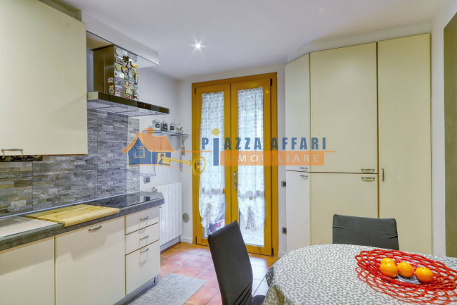 Villette a schiera in vendita a Solbiate Arno