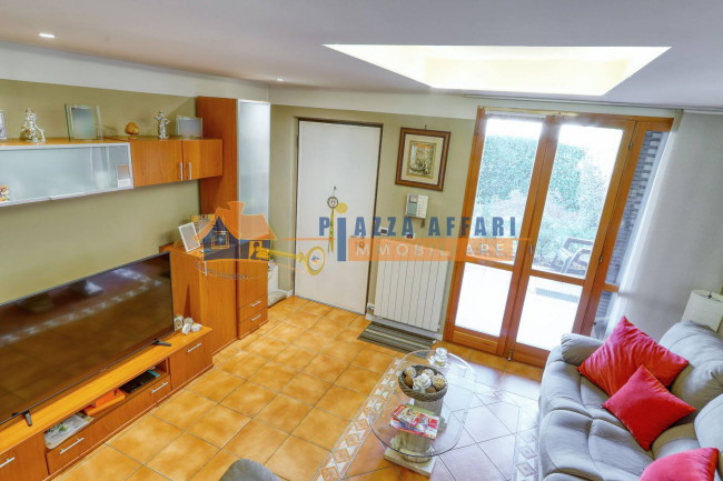 Villette a schiera in vendita a Solbiate Arno