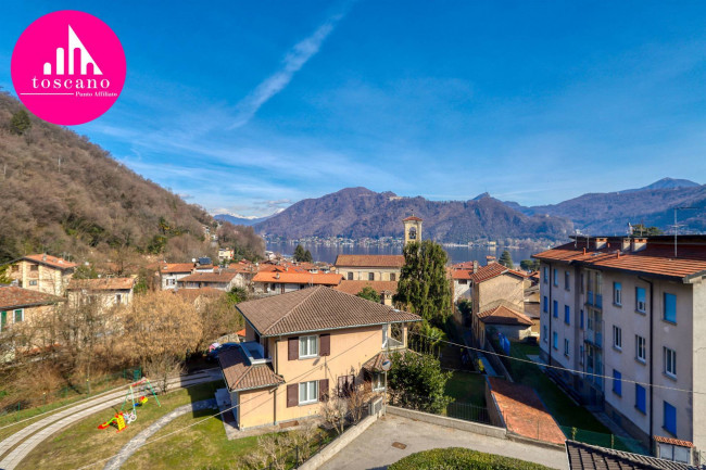 Appartamento in vendita a Brusimpiano