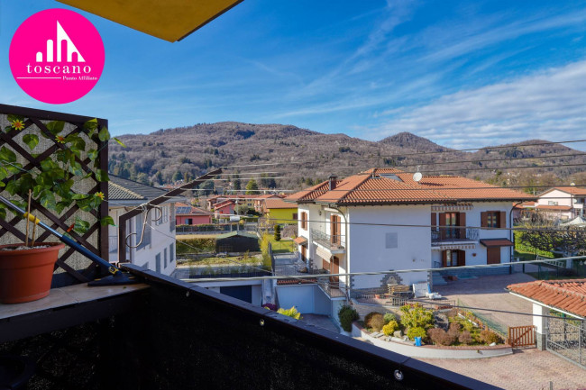 Appartamento in vendita a Marchirolo