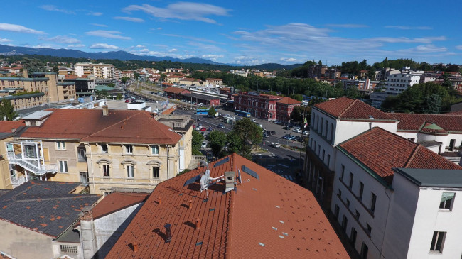 Casa singola in vendita a Varese