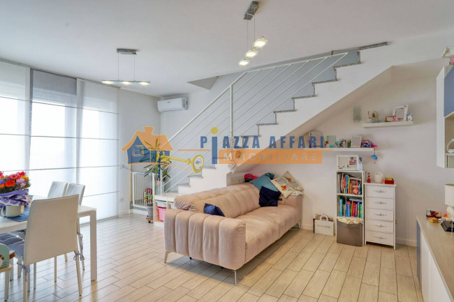 Appartamento in vendita a Carnago