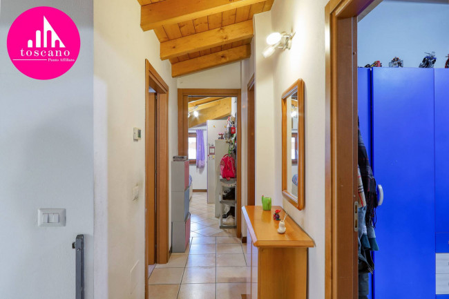 Appartamento in vendita a Marchirolo