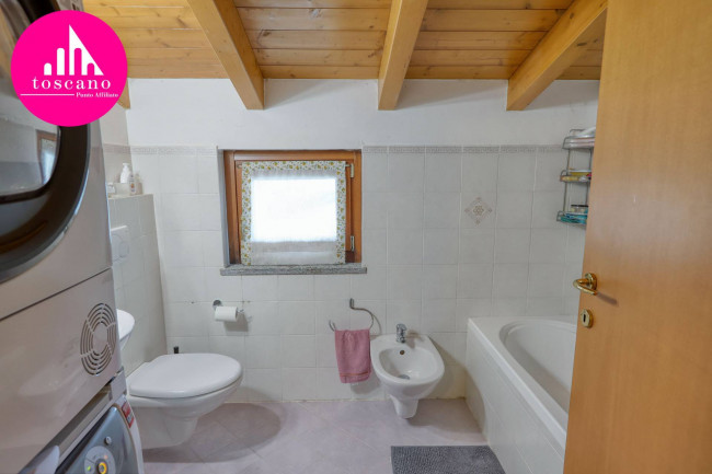 Appartamento in vendita a Marchirolo