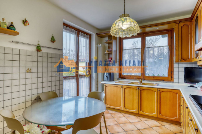 Villa in vendita a Carnago