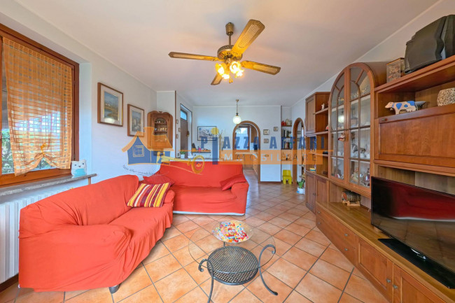 Villa in vendita a Carnago