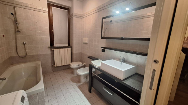 Appartamento in affitto a Carnago