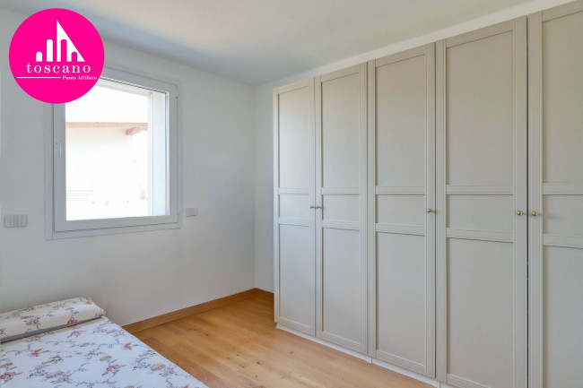 Villa in vendita a Marchirolo